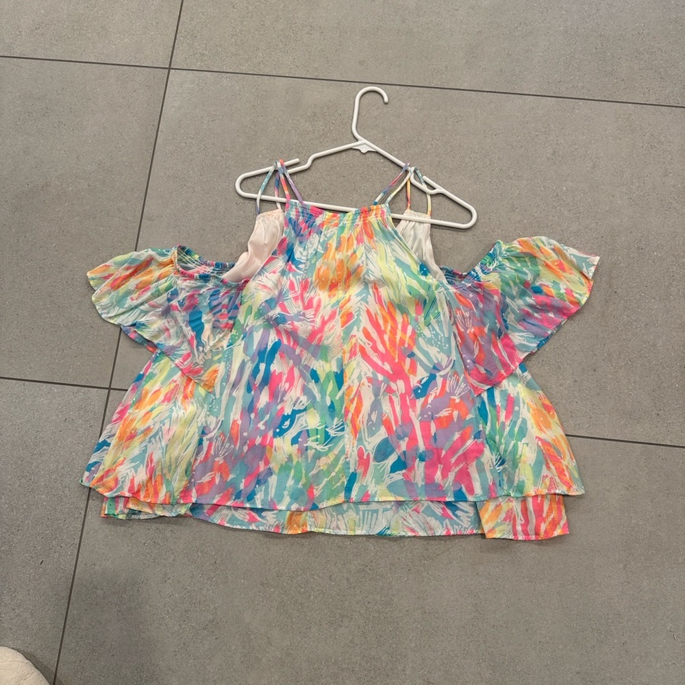 Lilly Pulitzer bright and beautiful Cold-Shoulder Top. XL, excellent condition